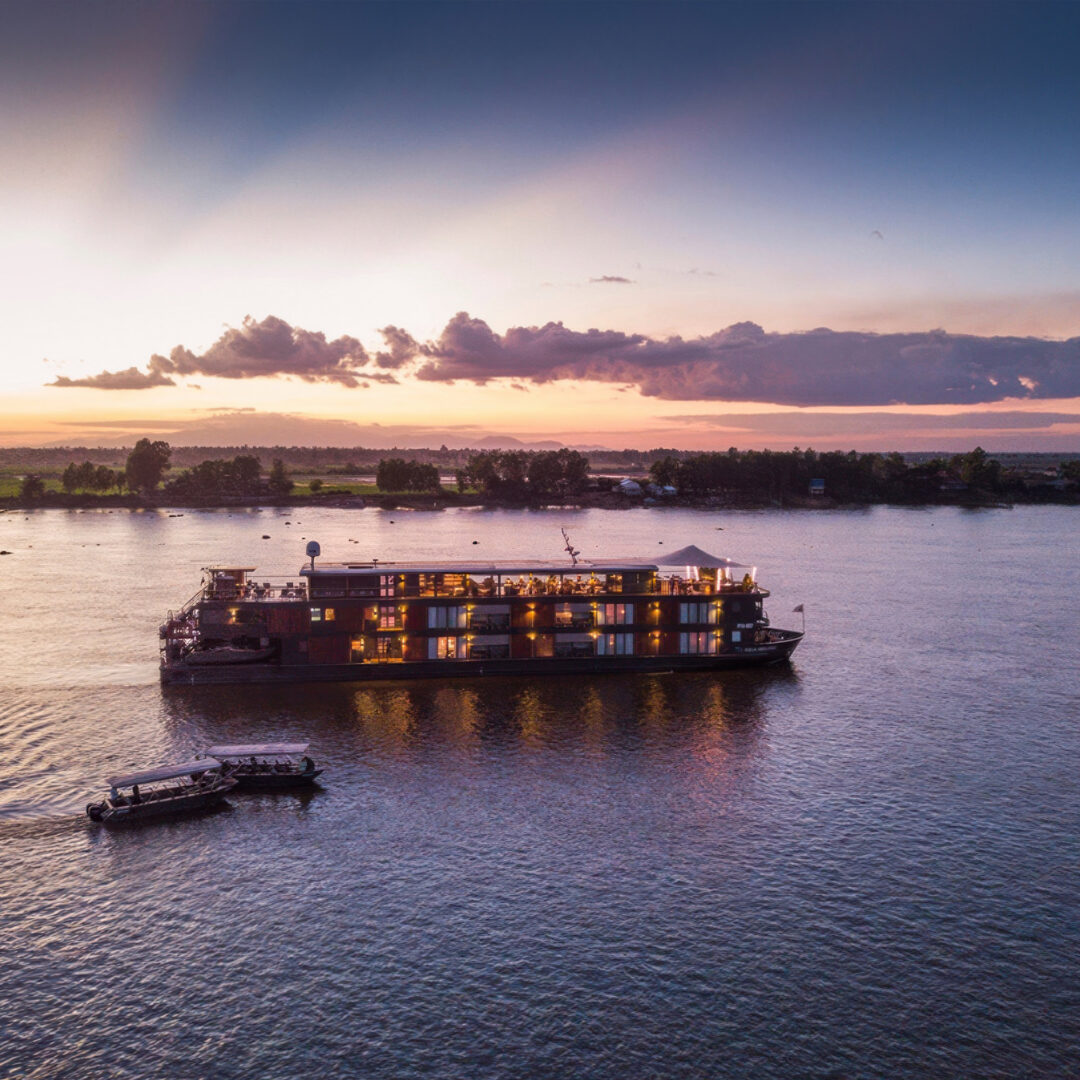 luxury tours of southeast asia