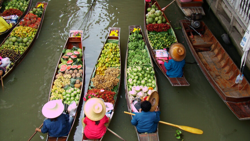 Floating Market in Bangkok 